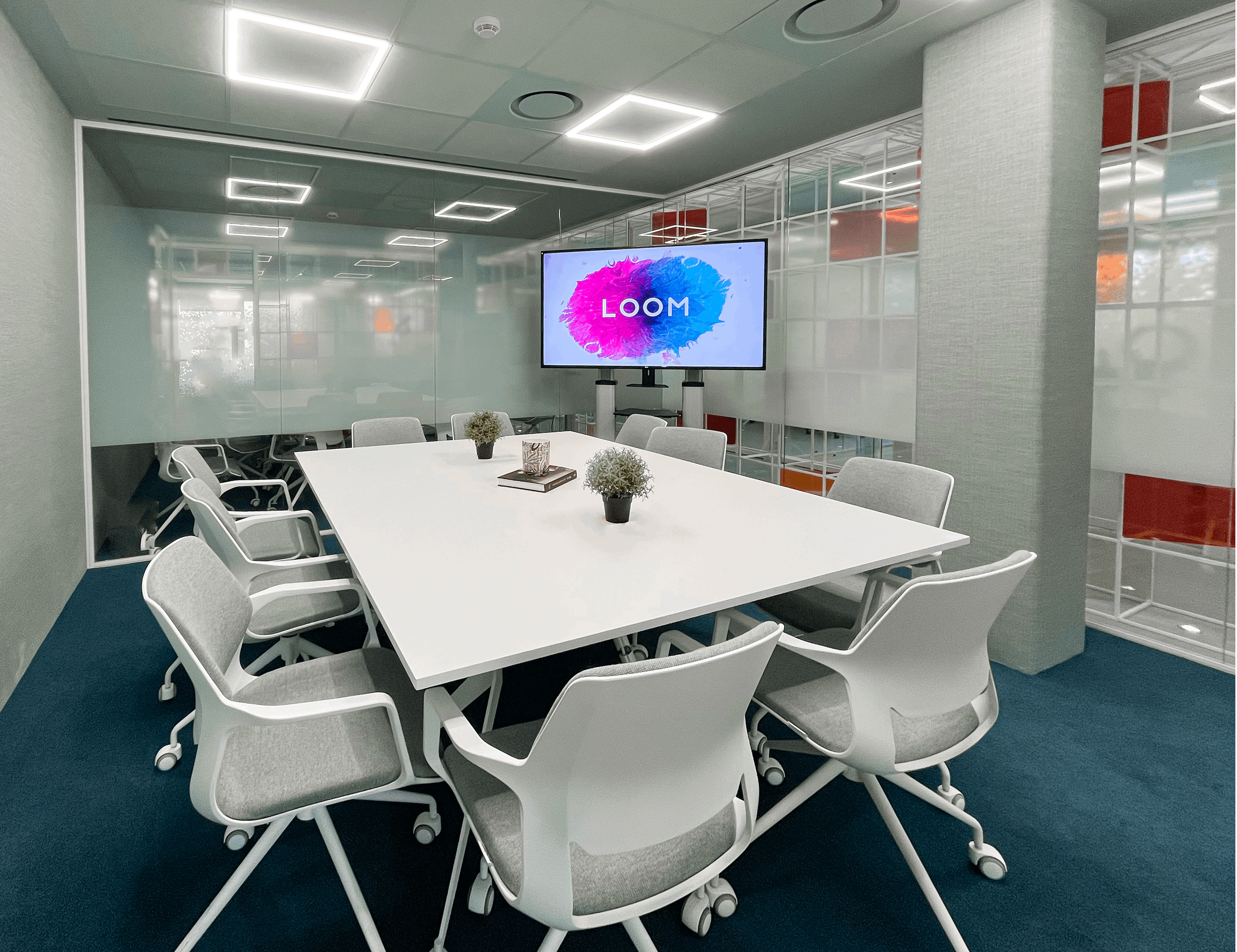 sala de reuniones trivial mejores salas de reuniones en madrid - pozuelo de alarcón en le parque empresarial ática - espacio de coworking loom ática