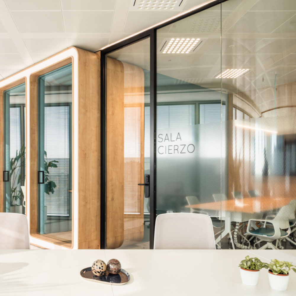 Sala de reuniones Cierzo (LOOM Torre Chamartin)